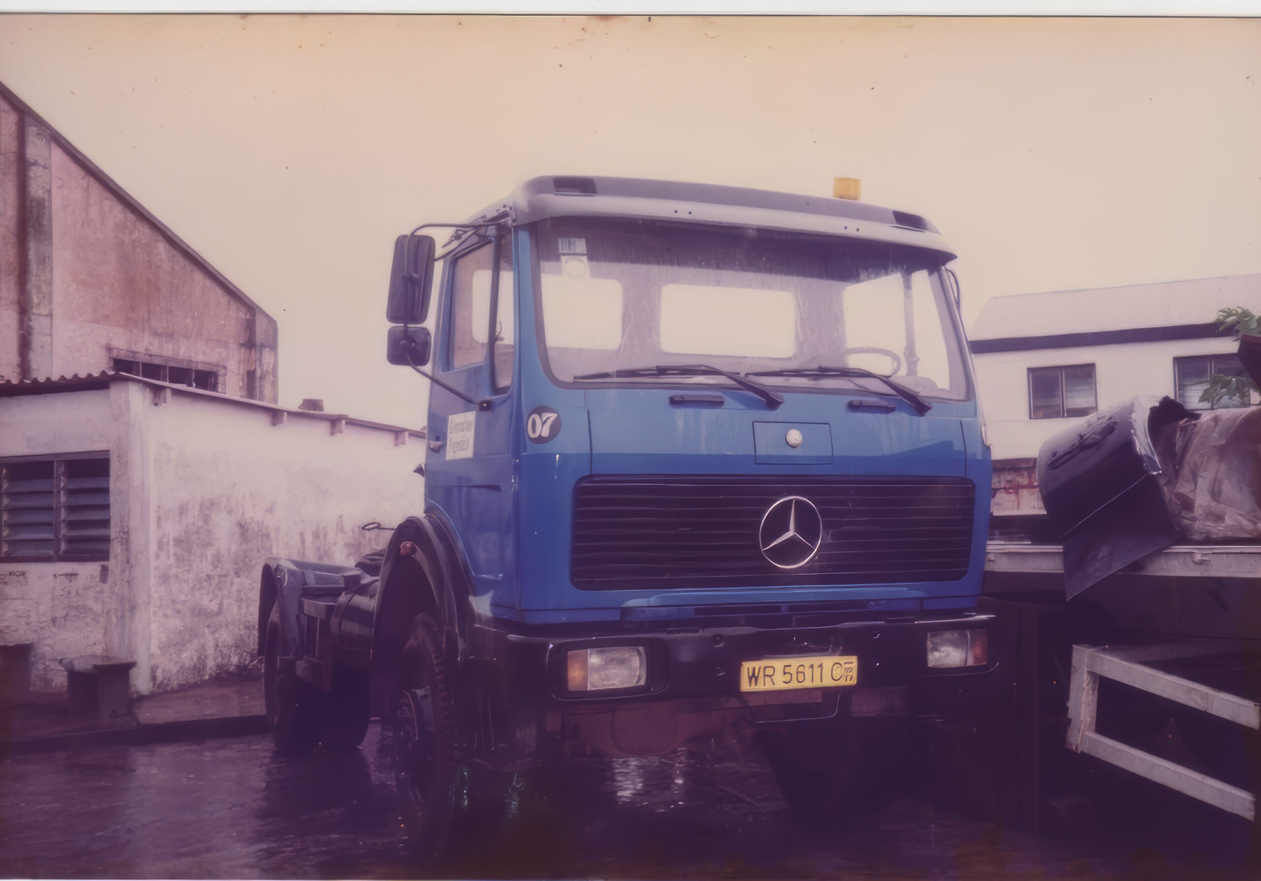 1995-p-1080-topaz-denoise-lighting-upscale-3.8x